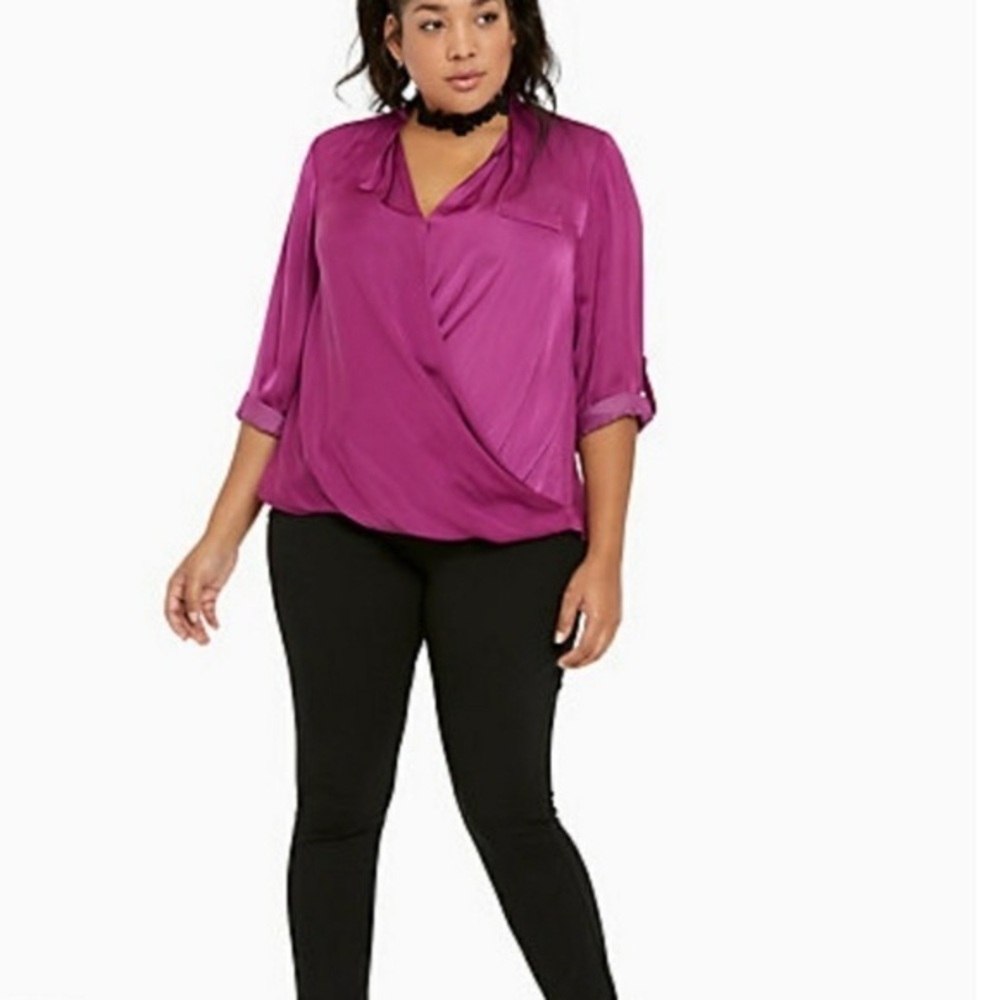 TORRID HOLLYHOCK RASPBERRY PINK BARBIE SATIN SURPLICE NECK LONG SLEEVE TOP